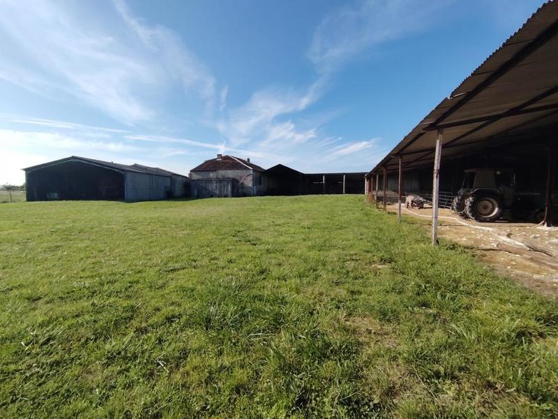 Corps de ferme - 180 m² - 6 pièces