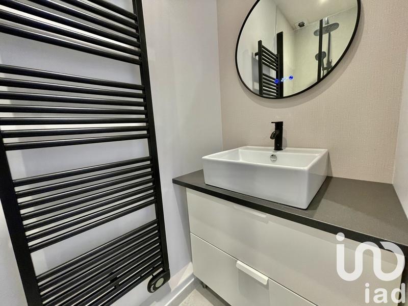 Appartement - 97 m² - 5 pièces