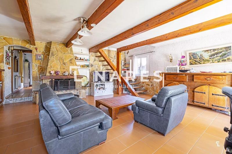 Maison - 165 m² - 6 pièces