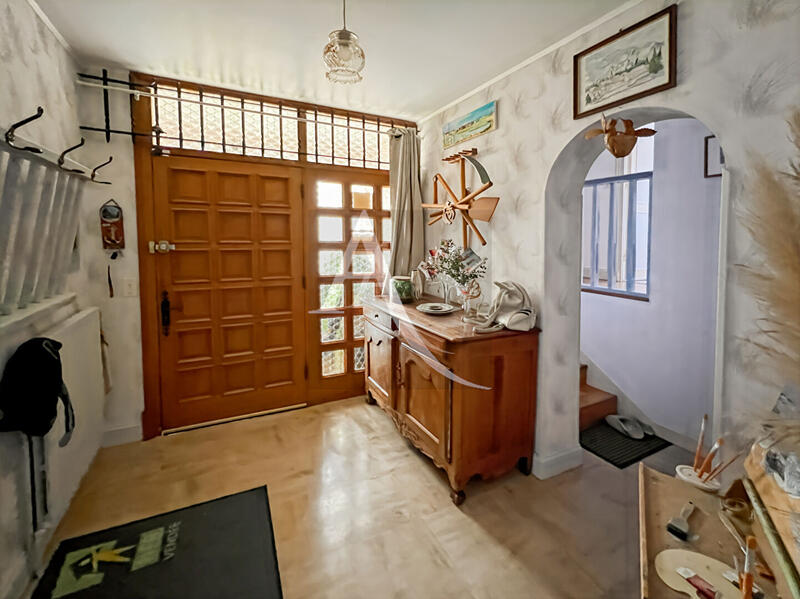 Maison - 110 m² - 6 pièces