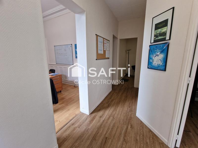 Local commercial - 60 m² - 4 pièces