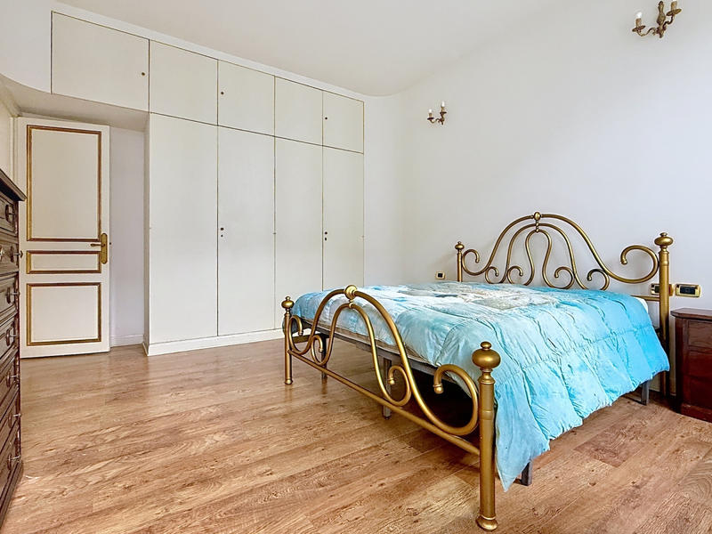 Appartement - 141 m² - 5 pièces