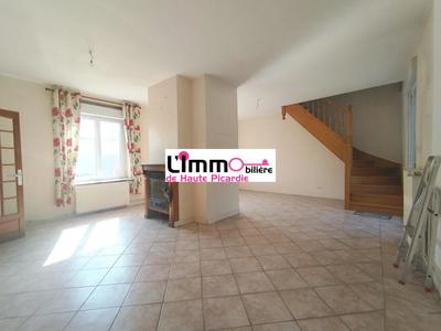 Maison traditionnelle - 152 m² - 6 pièces