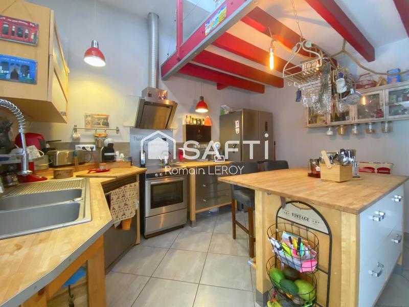 Maison - 90 m² - 5 pièces