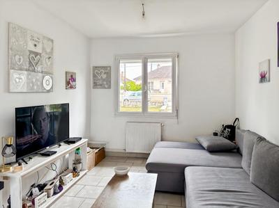 Maison - 64 m² - 4 pièces