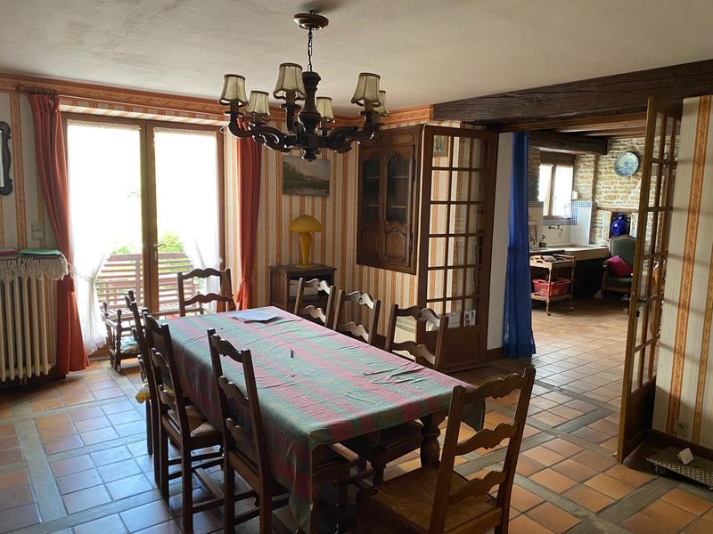 Maison - 450 m² - 20 pièces