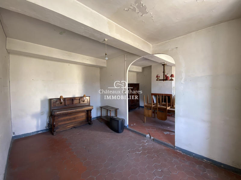 Maison - 235 m² - 9 pièces