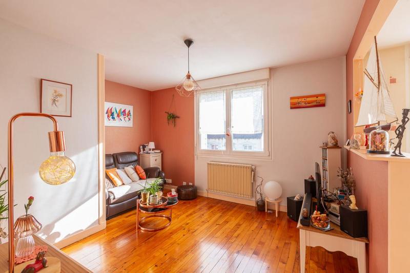 Maison - 82 m² - 4 pièces