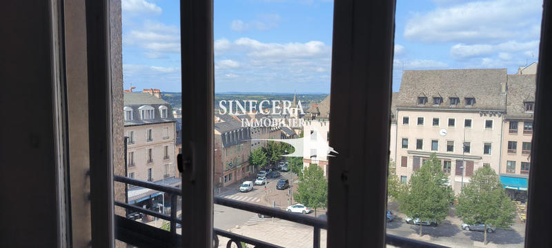 Appartement - 87 m² - 3 pièces