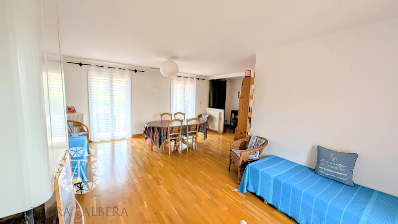 Villa - 135 m² - 5 pièces