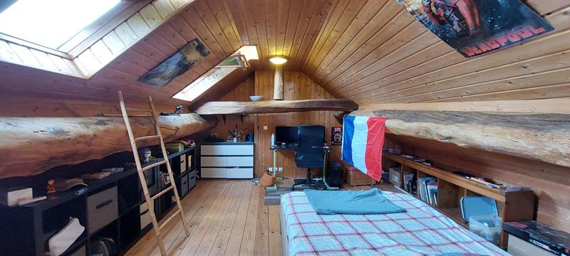 Maison - 180 m² - 4 pièces