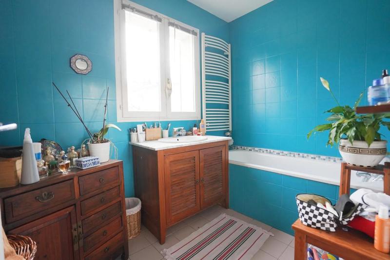 Maison - 135 m² - 6 pièces