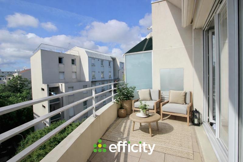 Appartement - 80 m² - 3 pièces