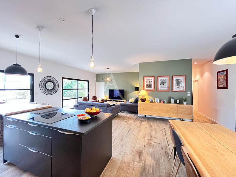 Maison - 132 m² - 4 pièces