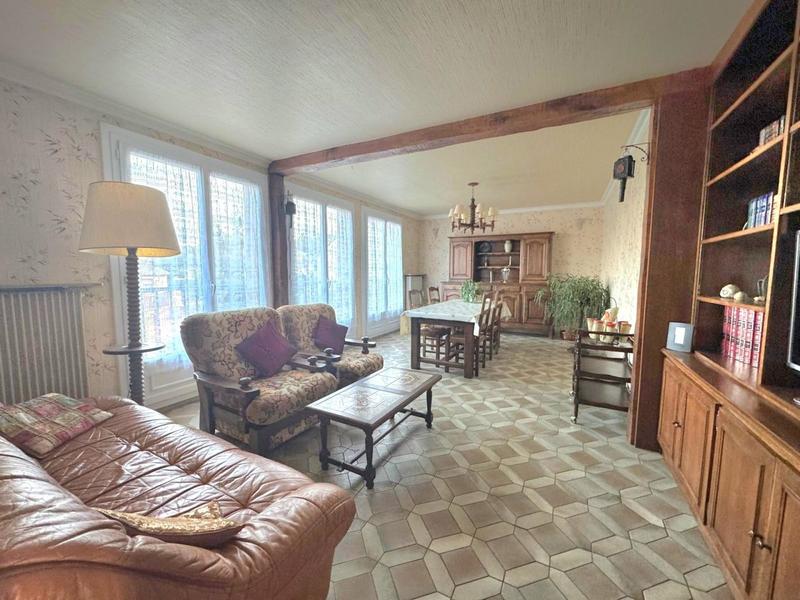 Maison - 85 m² - 4 pièces