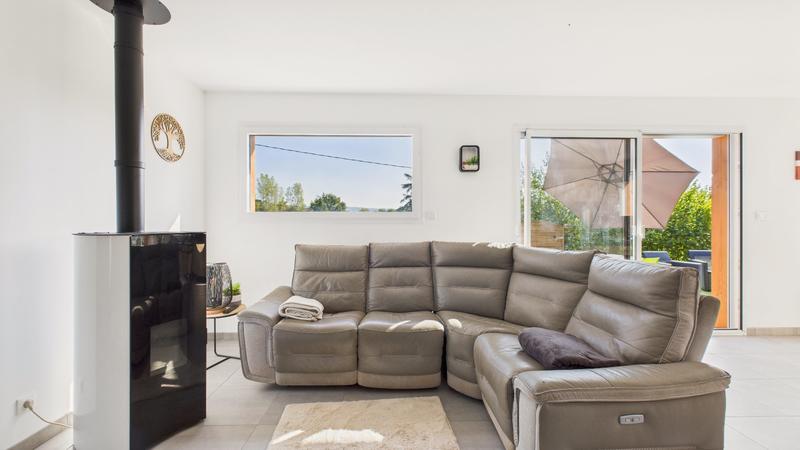 Maison - 95 m² - 4 pièces