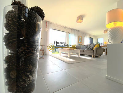 Maison - 105 m² - 5 pièces