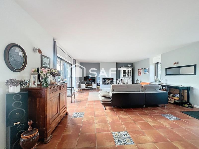 Maison - 128 m² - 4 pièces