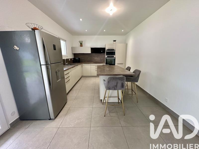 Maison - 163 m² - 6 pièces