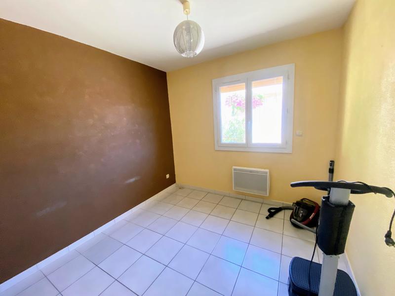 Maison - 92 m² - 5 pièces