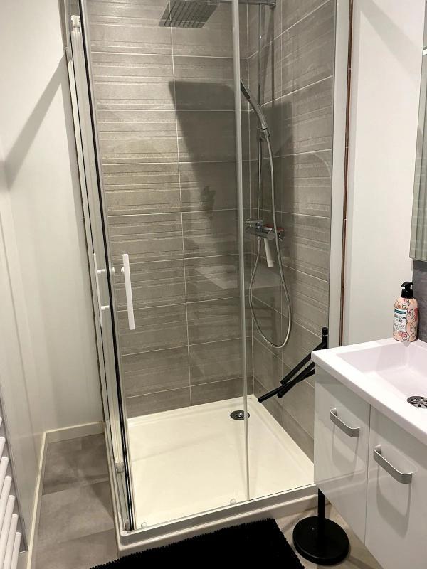 Immeuble - 140 m² - 9 pièces