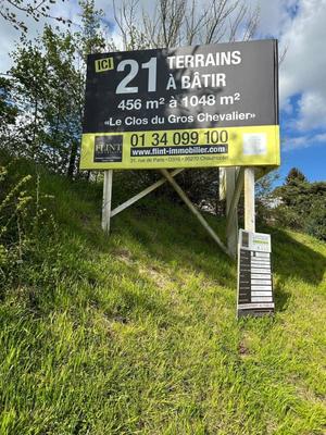 Terrain constructible - 633 m²