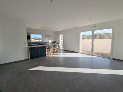Maison - 117 m² - 5 pièces
