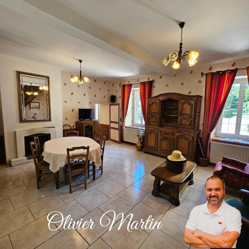 Maison - 96 m² - 4 pièces