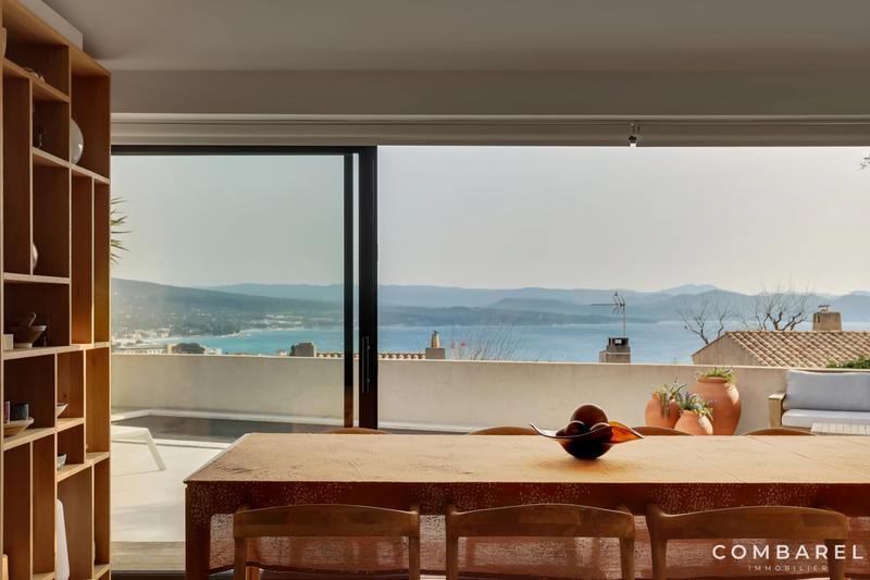 Maison - 118 m² - 5 pièces