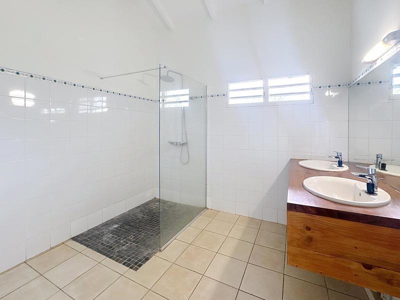 Maison - 189 m² - 6 pièces