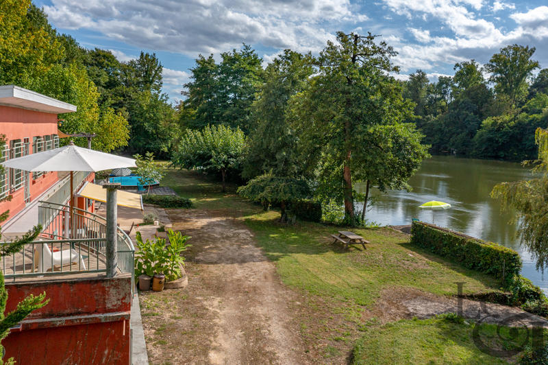 Maison - 145 m² - 6 pièces