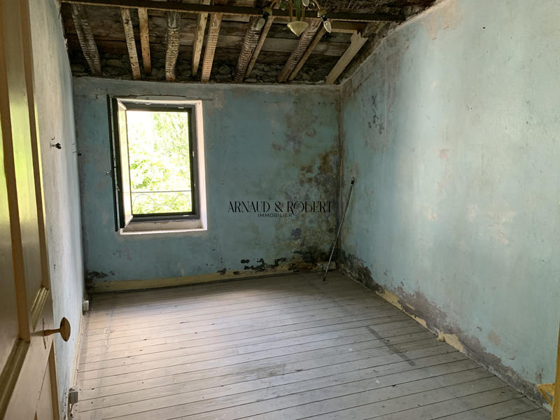 Maison - 80 m² - 5 pièces