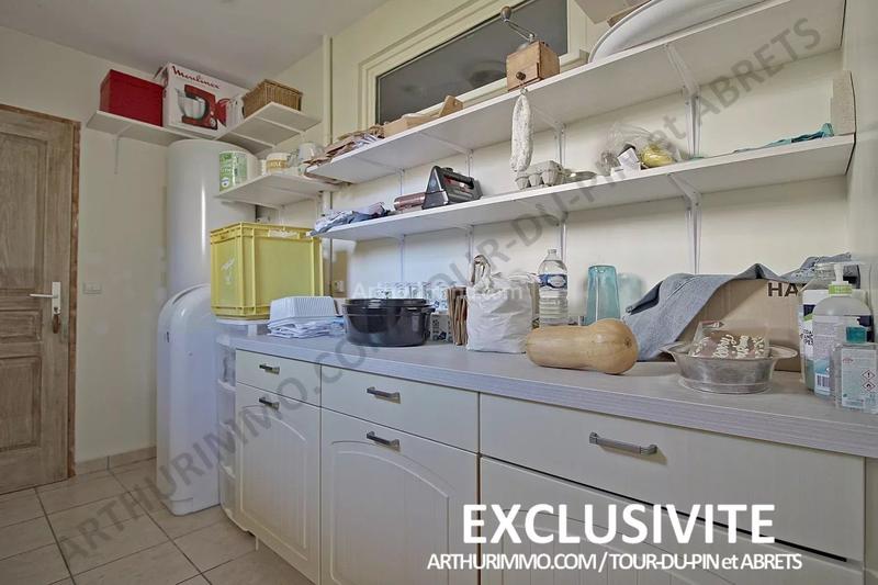 Maison - 142 m² - 6 pièces