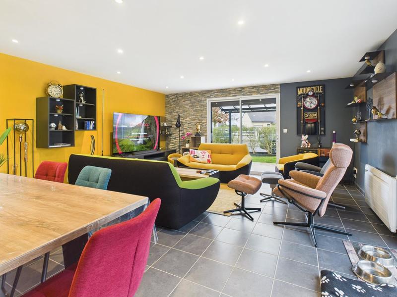 Maison - 140 m² - 5 pièces