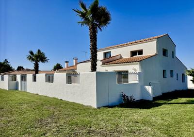 Villa - 188 m² - 4 pièces