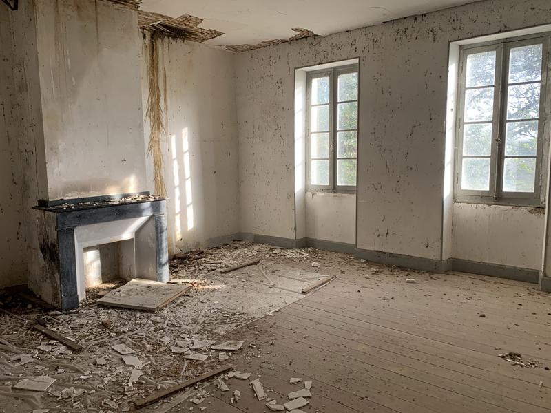 Maison ancienne - 280 m² - 6 pièces