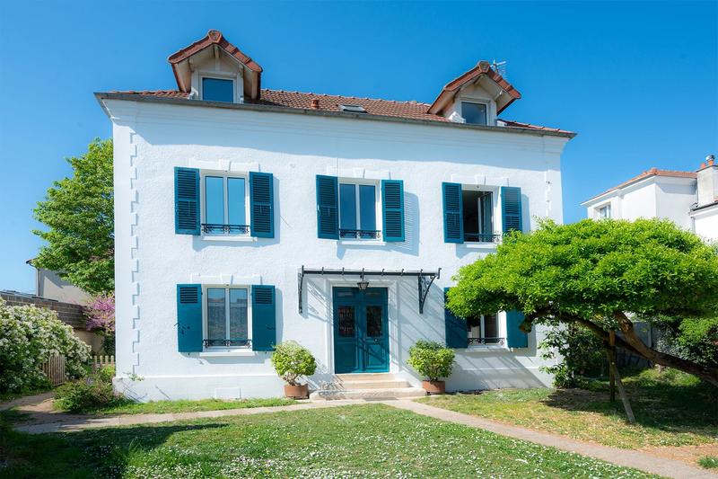 Maison de ville - 200 m² - 7 pièces