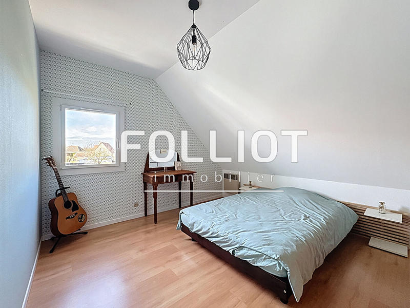 Maison - 140 m² - 8 pièces