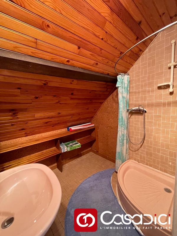 Maison - 183 m² - 5 pièces