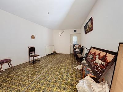 Maison - 216 m² - 8 pièces