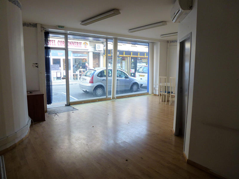 Local commercial - 276 m²