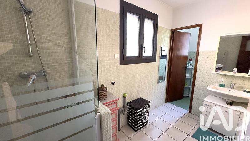 Maison - 187 m² - 7 pièces