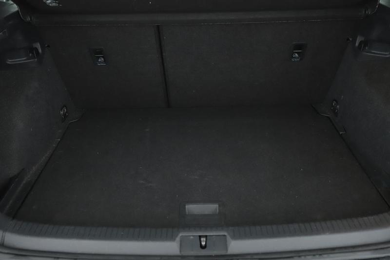 Volkswagen Golf VII 1.0 Tsi BlueMotion Tech Trendline Bv6 5p 110 ch