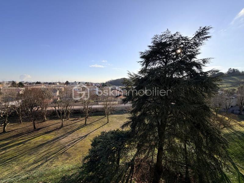 Appartement - 77 m² - 4 pièces