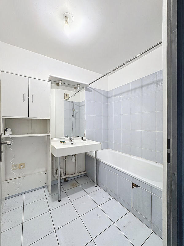 Appartement - 60 m² - 3 pièces