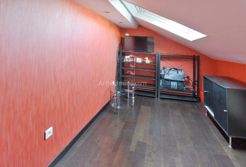 Maison - 150 m² - 7 pièces