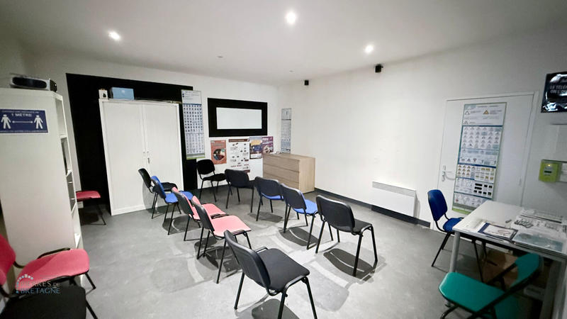 Local commercial - 51 m² - 2 pièces