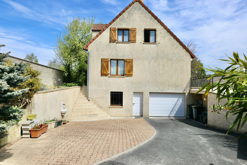 Maison - 148 m² - 5 pièces