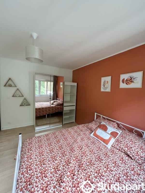 Chambre - 9 m² - 1 pièce