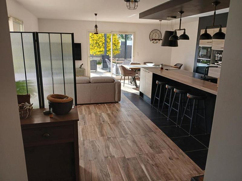 Maison - 105 m² - 5 pièces